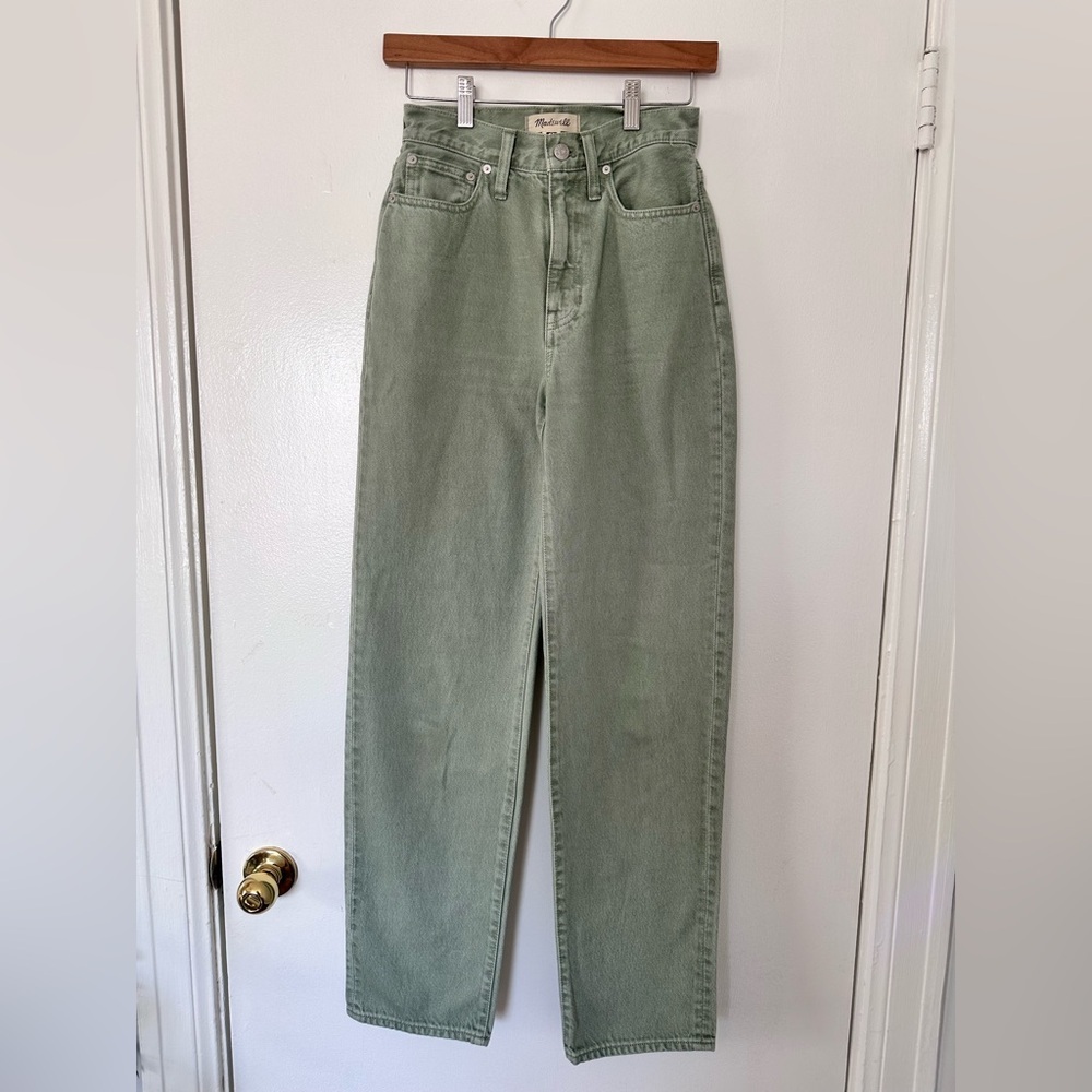 Madewell Baggy Straight Jeans-Garment Dyed Sage Green. Size 23